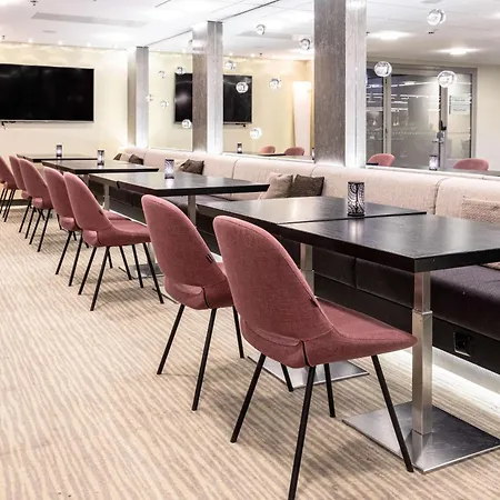 Otel Scandic Julia