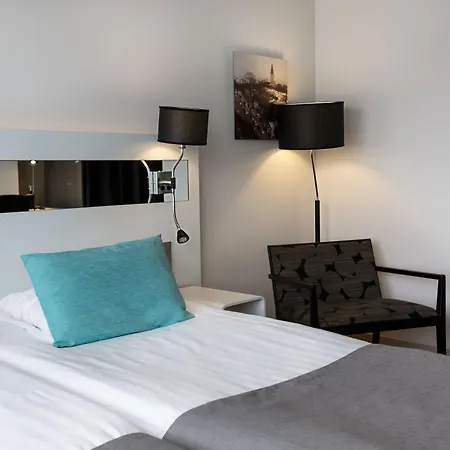 Otel Scandic Julia