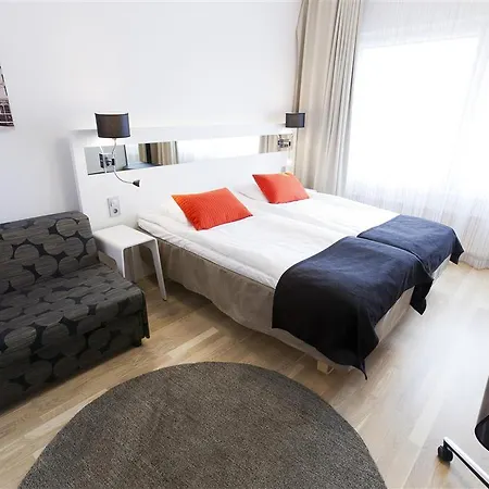 Hotelli Scandic Julia 4*