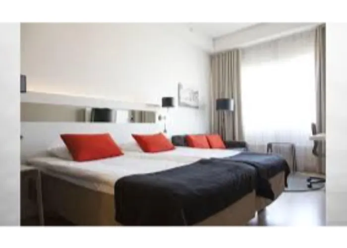 Hotel Scandic Julia 4*